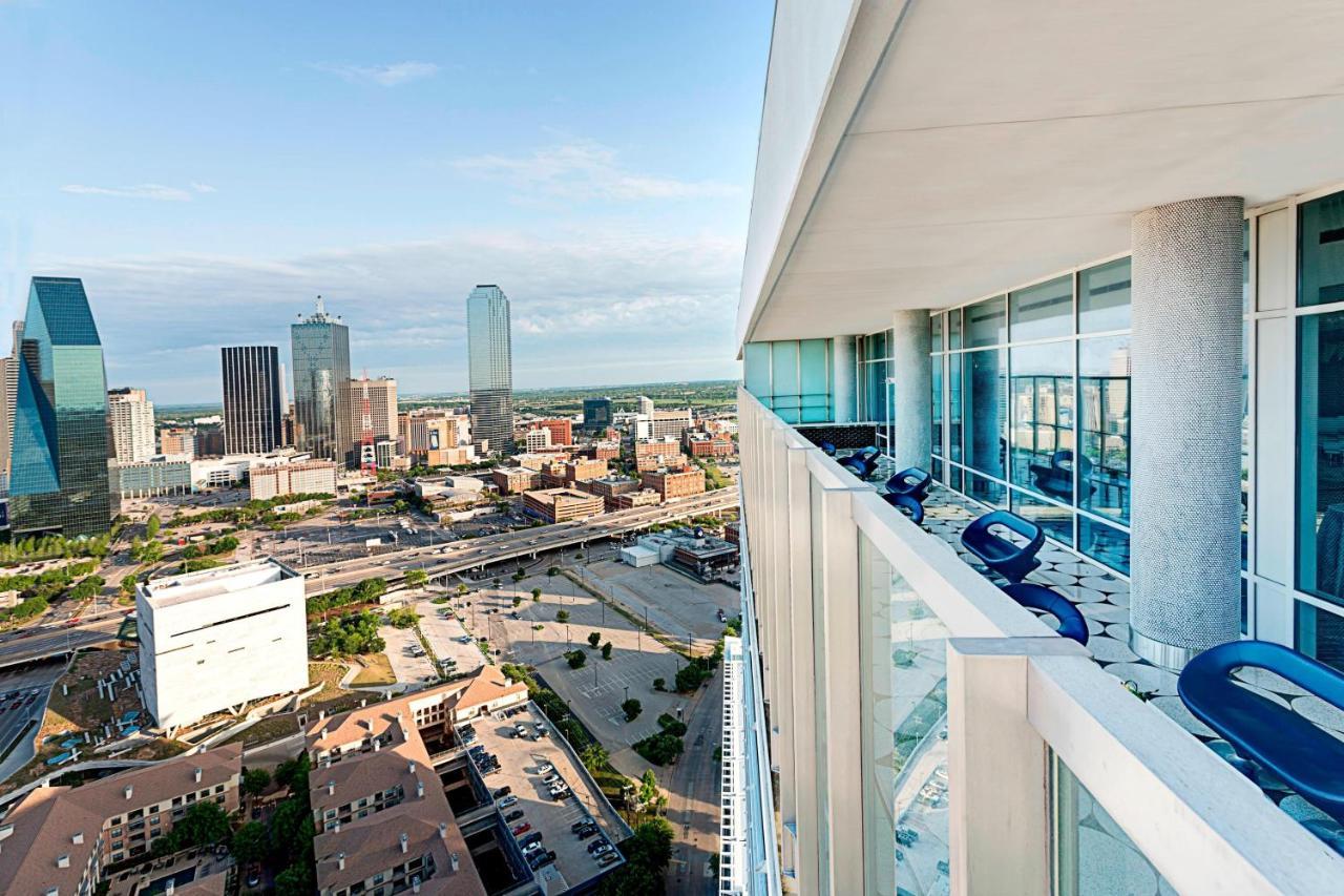 W Dallas Exterior photo